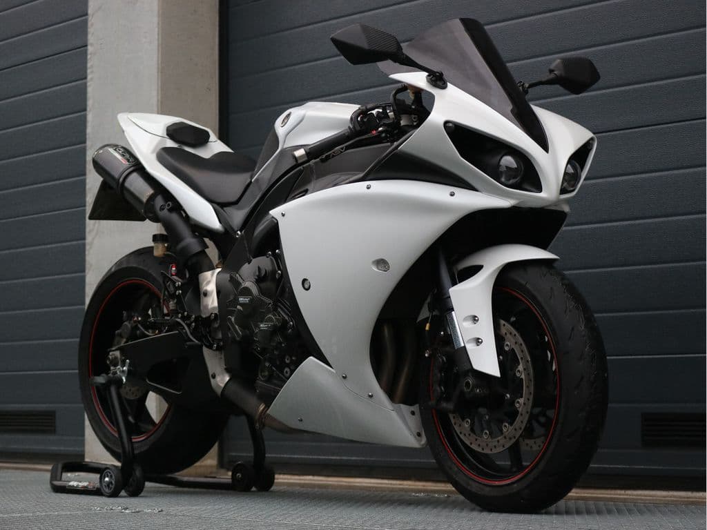 Yamaha YZF R1 A2 mogelijk foto 1