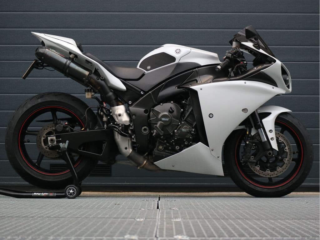 Yamaha YZF R1 A2 mogelijk foto 2