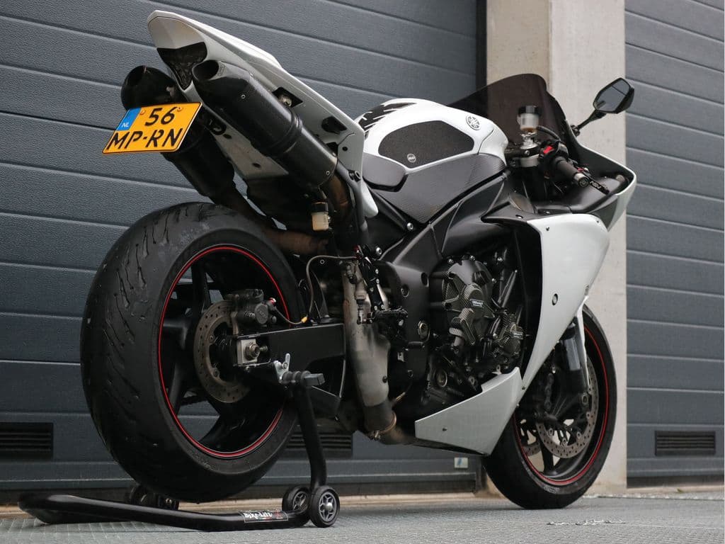 Yamaha YZF R1 A2 mogelijk foto 3