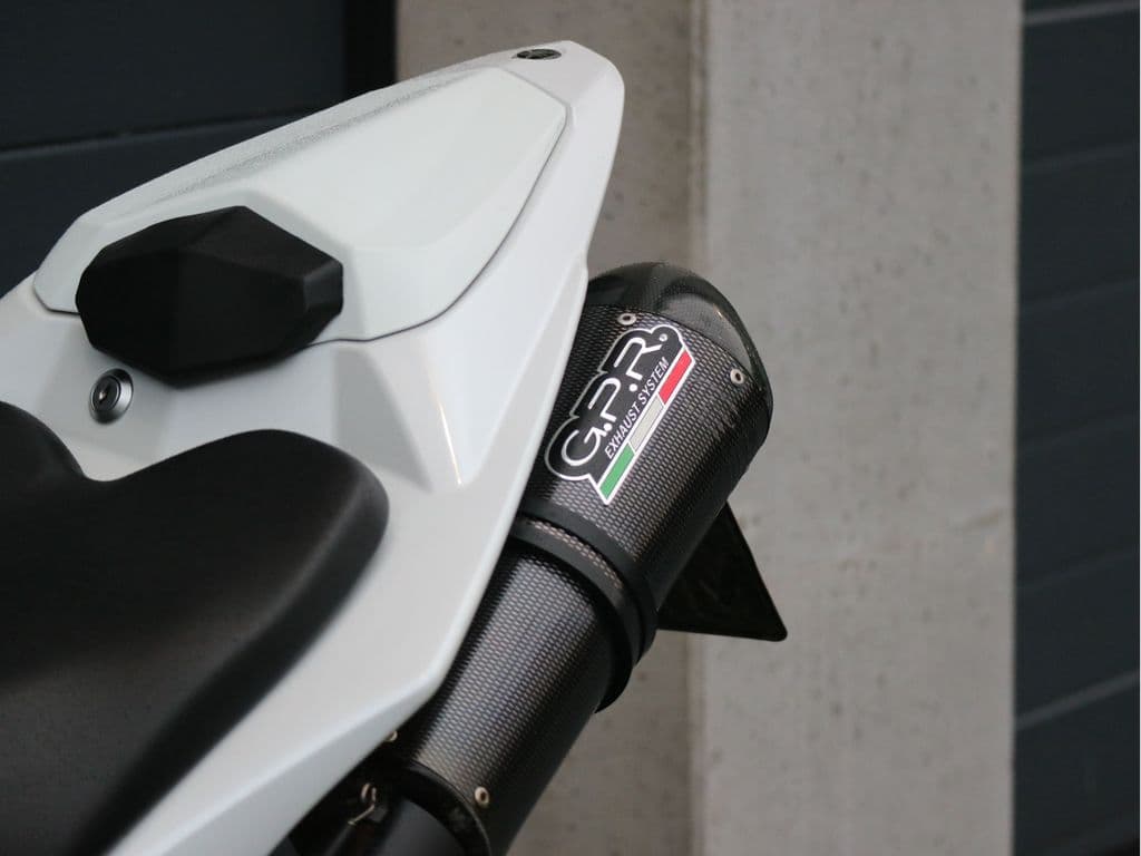 Yamaha YZF R1 A2 mogelijk foto 9