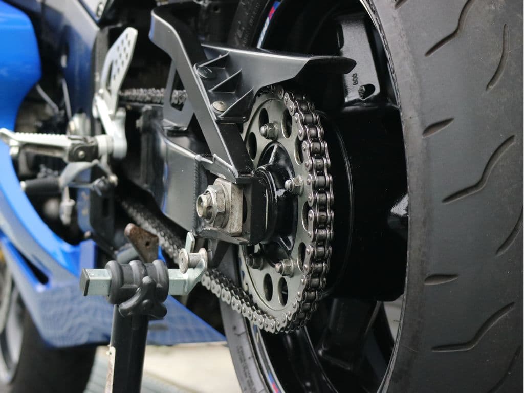 Suzuki GSX-R 600 A2 op kenteken foto 12