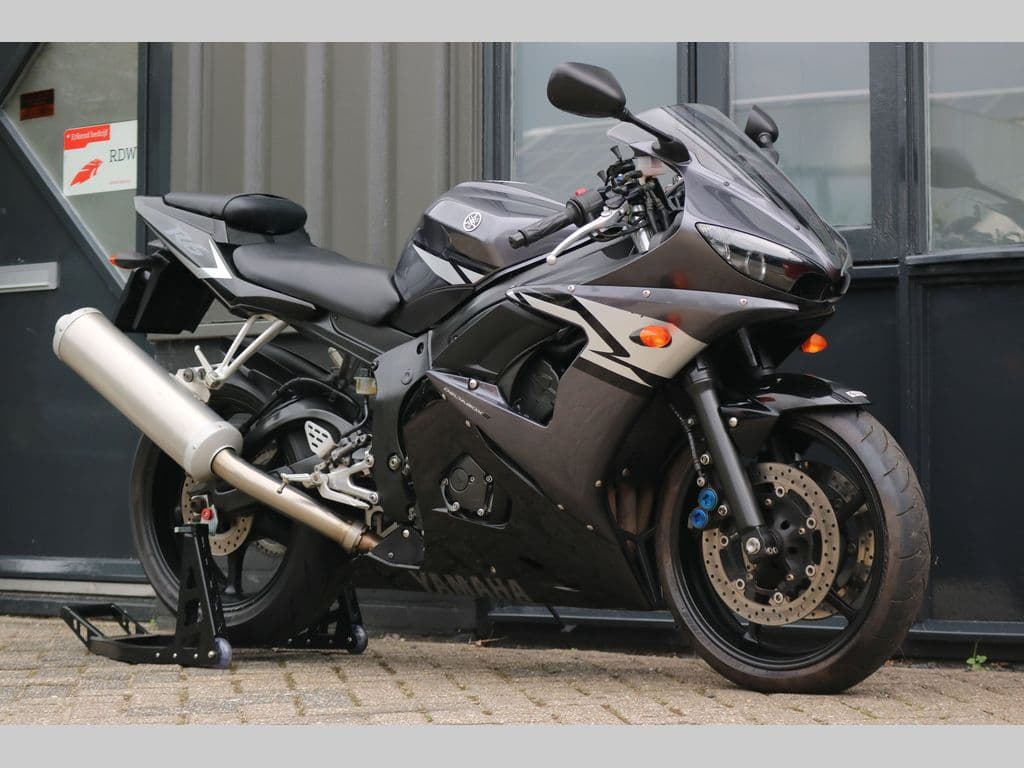 Yamaha YZF R6 A2 mogelijk foto 1